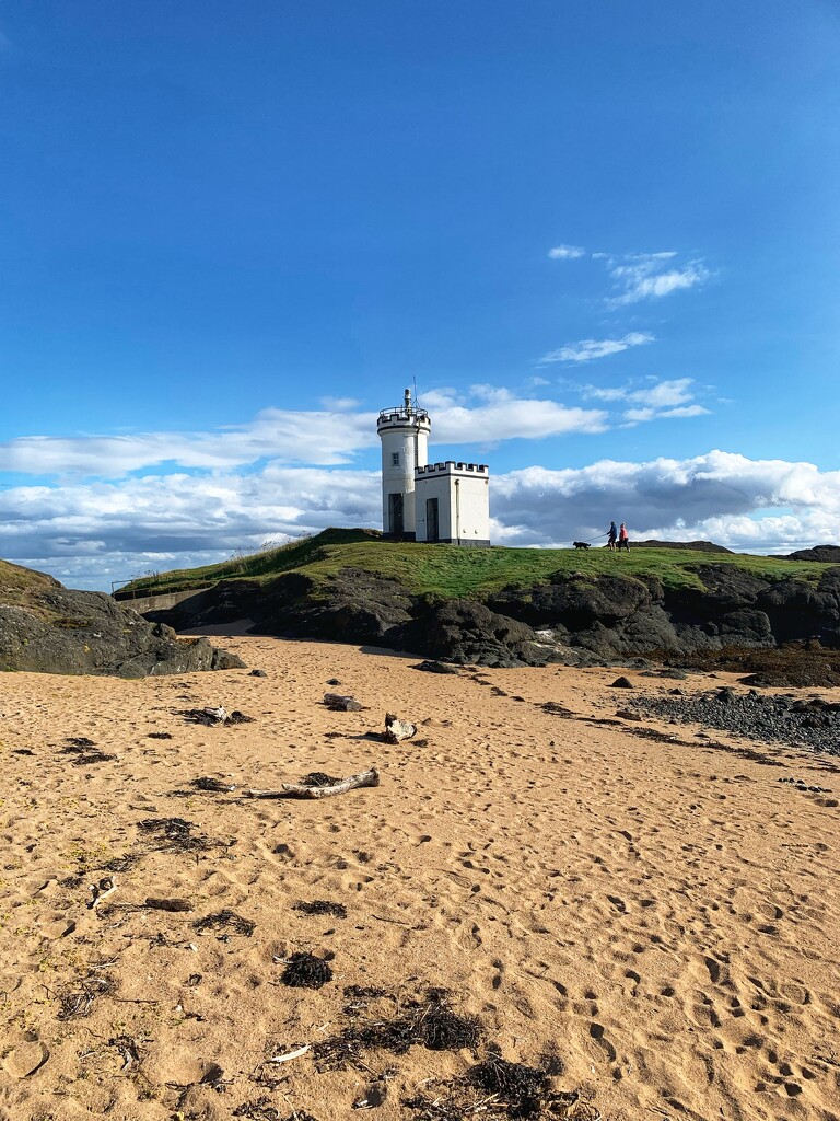 Elie Ness lighthouse…. by billdavidson