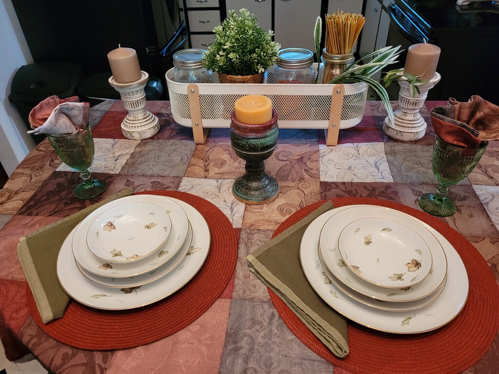 Fall tablescape by scoobylou