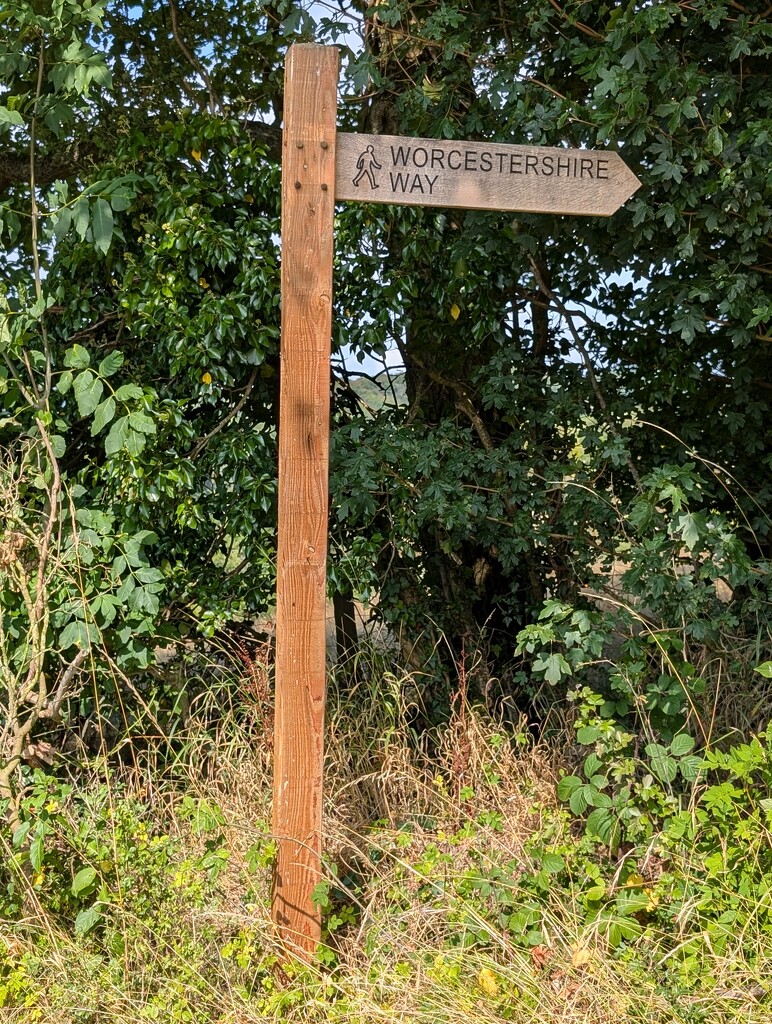 WORCESTERSHIRE WAY. by derekskinner