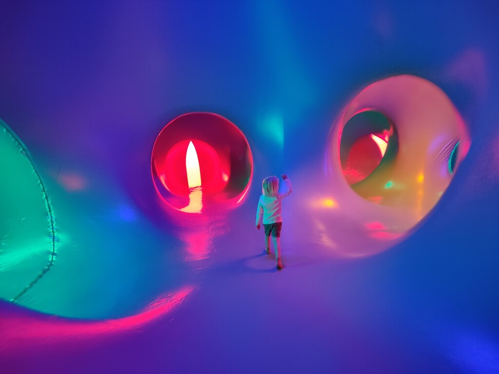 Luminarium by roachling