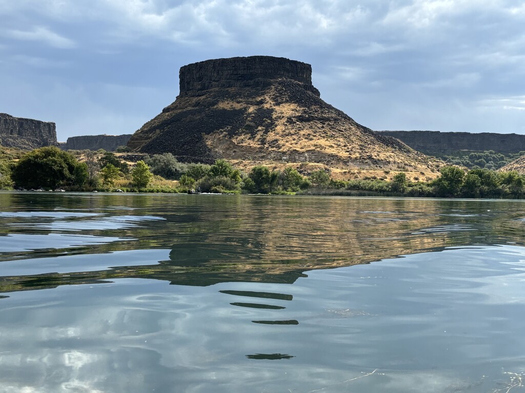 Kayaking on the Snake River by pirish