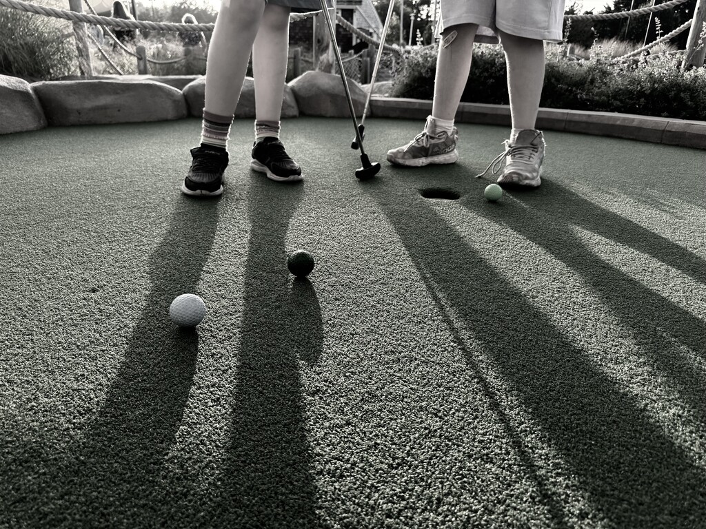 Mini Golf by blackmutts