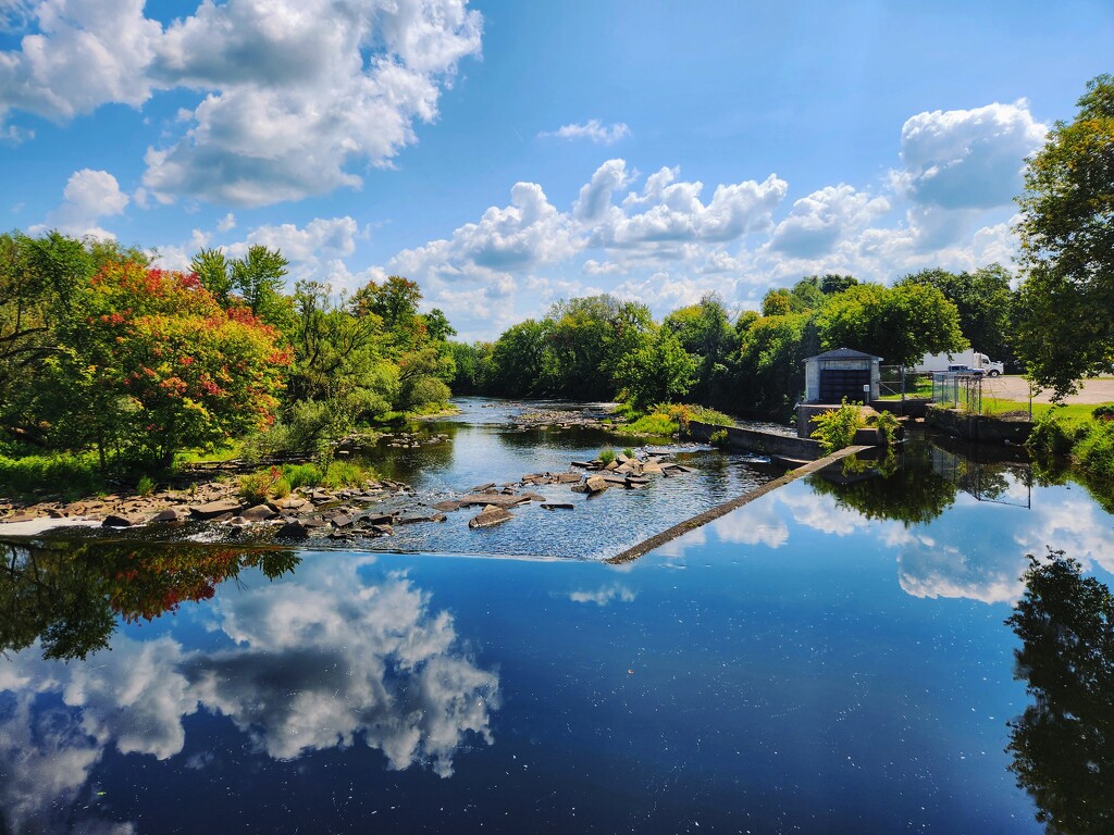 Village of Tweed by ljmanning