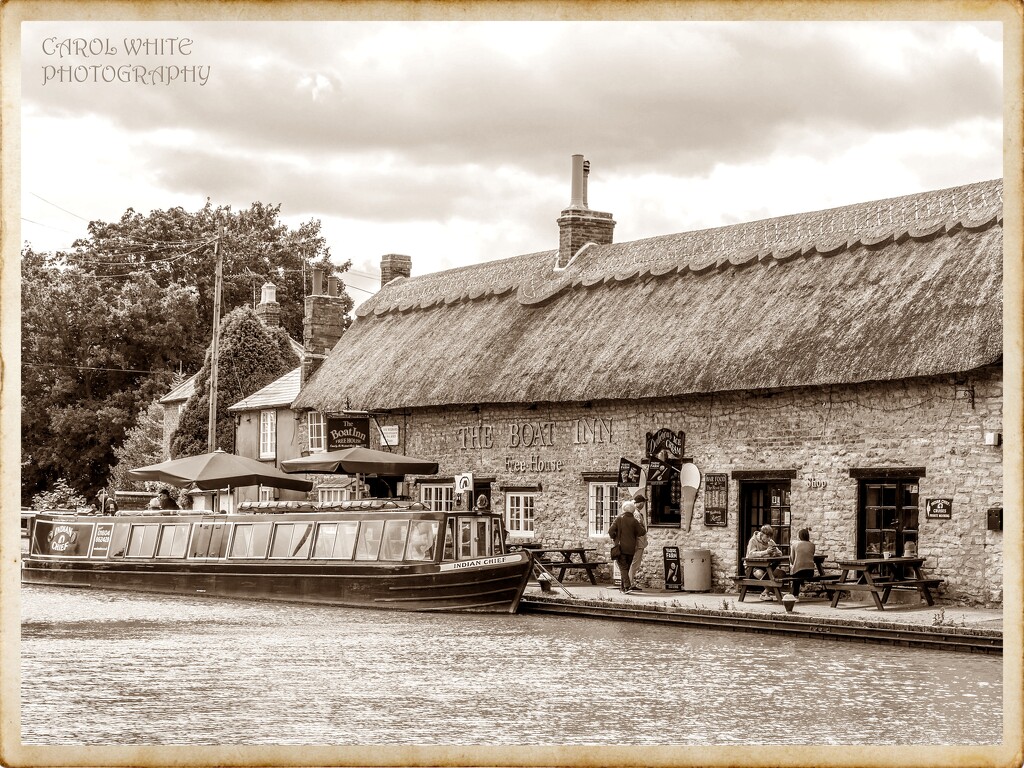 THe Boat Inn,Stoke Bruerne by carolmw