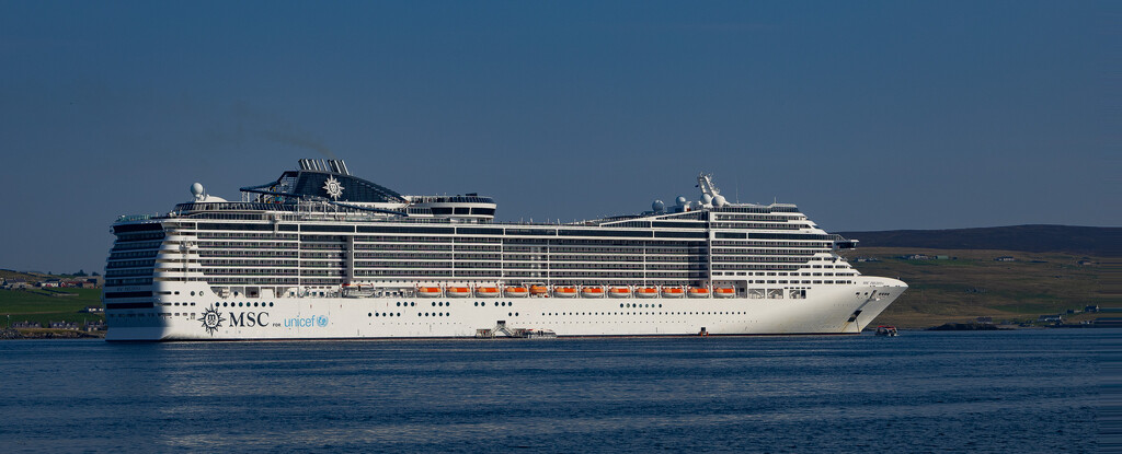 MSC Preziosa by lifeat60degrees