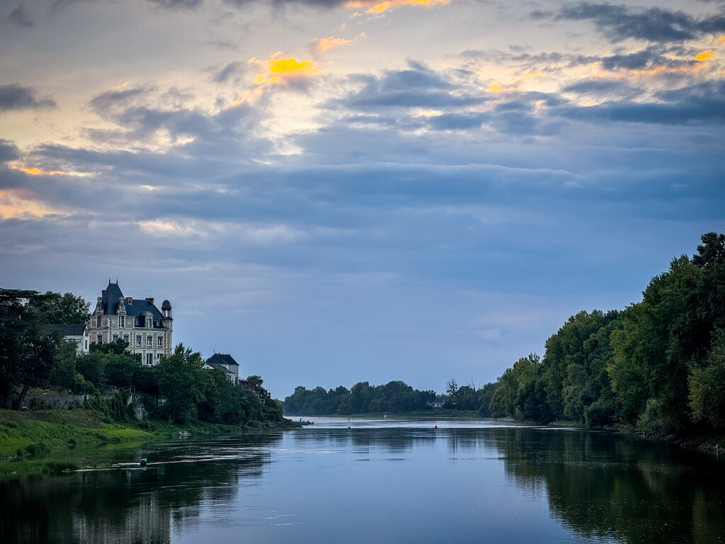 Chalonnes-sur-Loire by eviehill