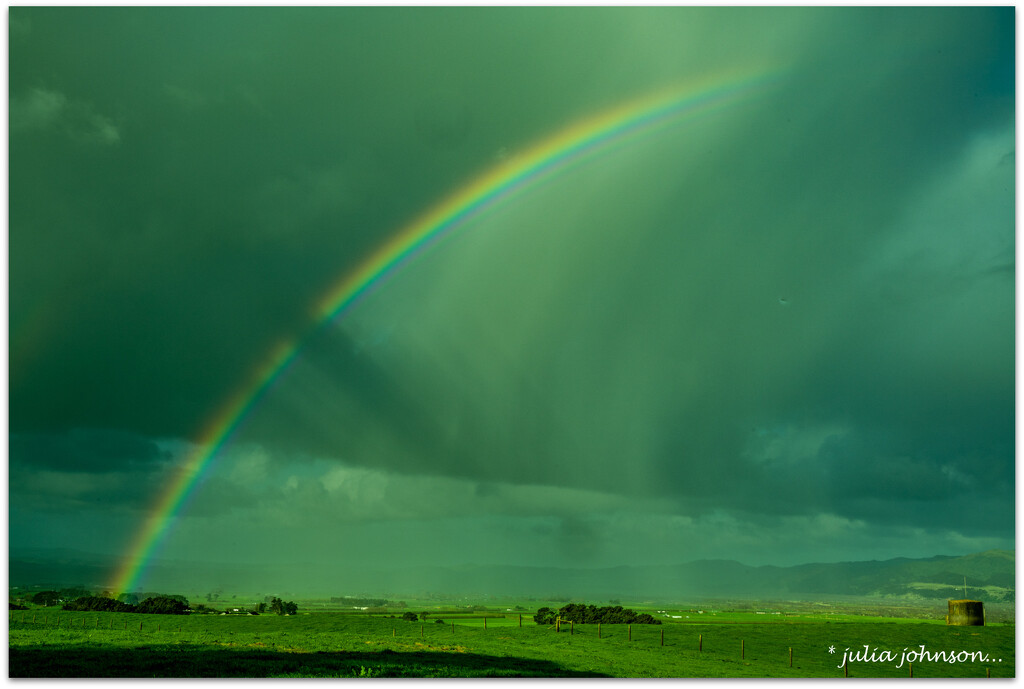 Somewhere over the Rainbow.. by julzmaioro