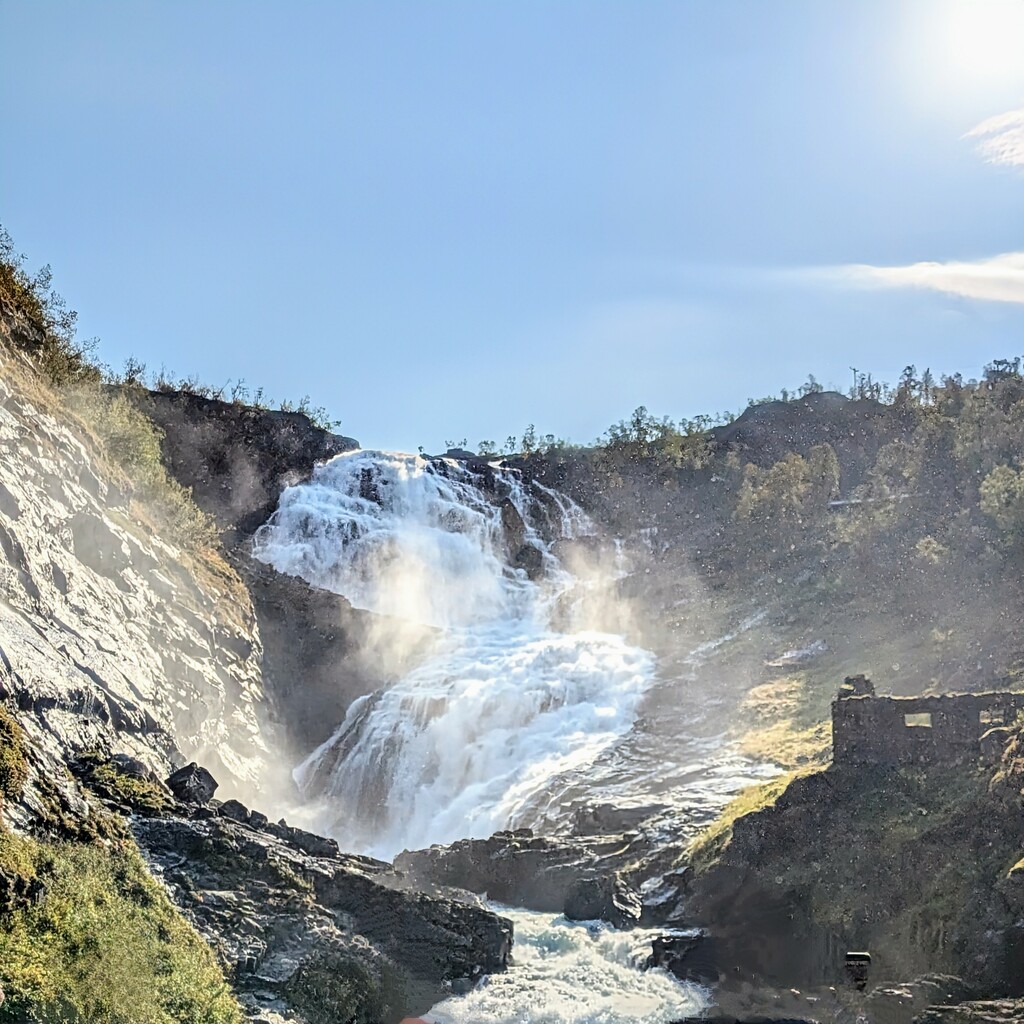 Kjosfossen waterfall, Flam by zilli