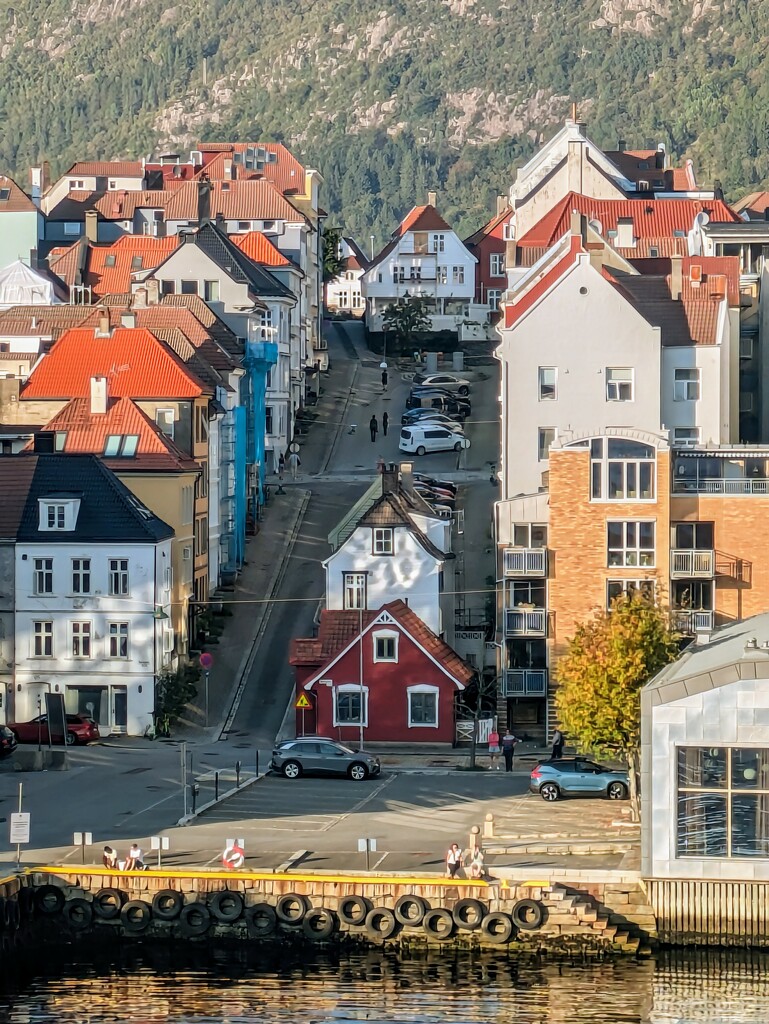 Alesund  by zilli