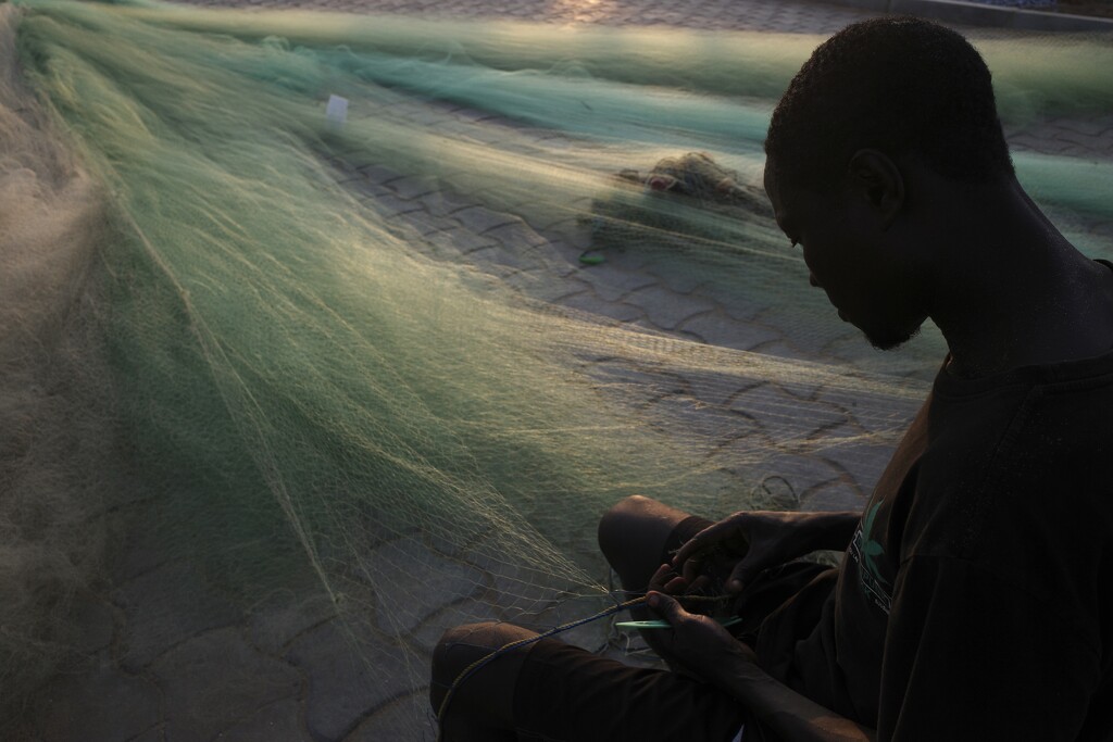 Fishing net repair by vincent24