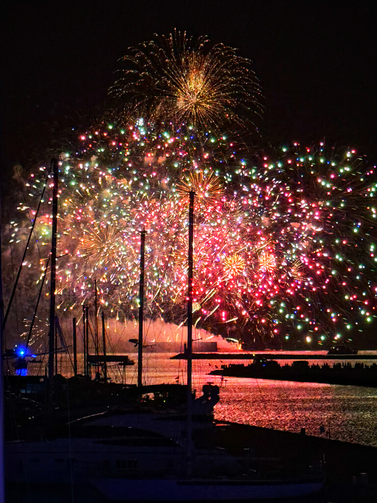 Colorful fireworks.  by cocobella