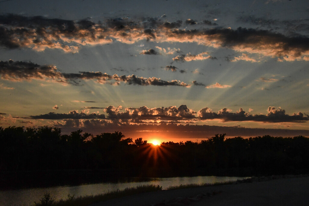 Kansas Sunset 9-8-24 by kareenking