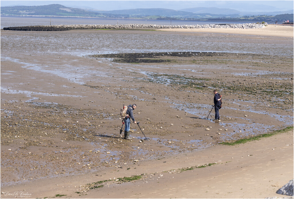 Metal Detectorists by pcoulson