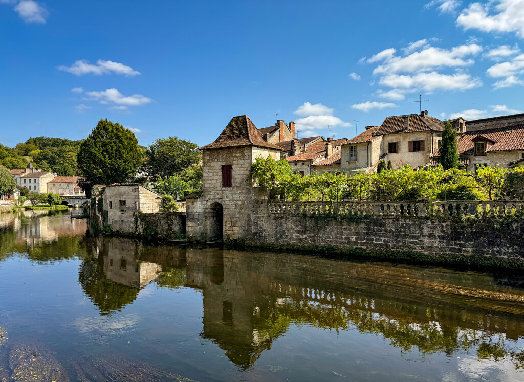 Brantôme by eviehill