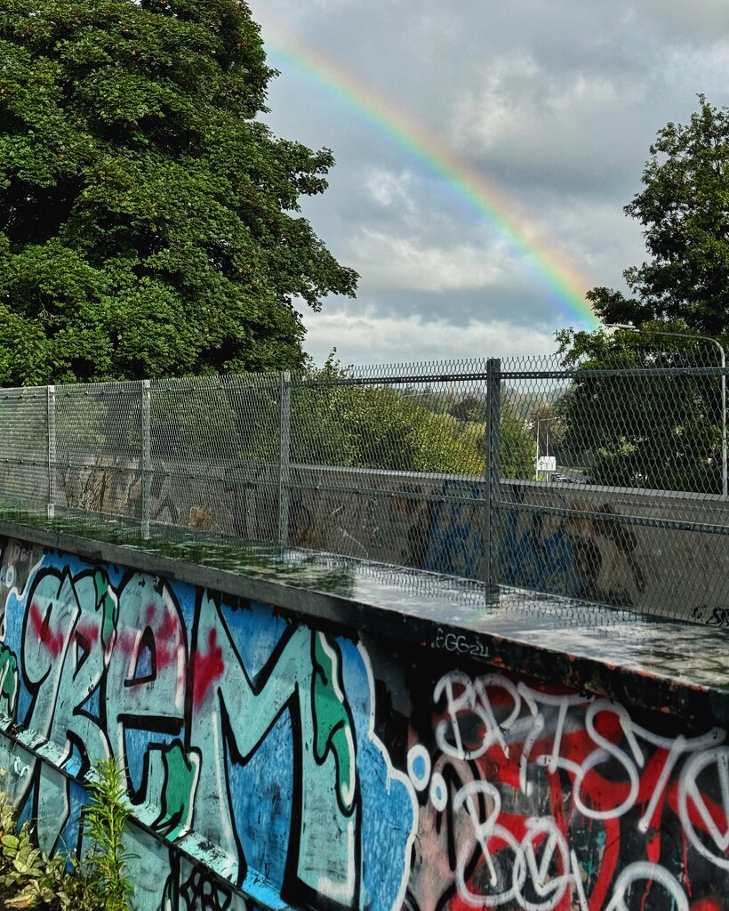 Rainbow graffiti 🌈 by anncooke76