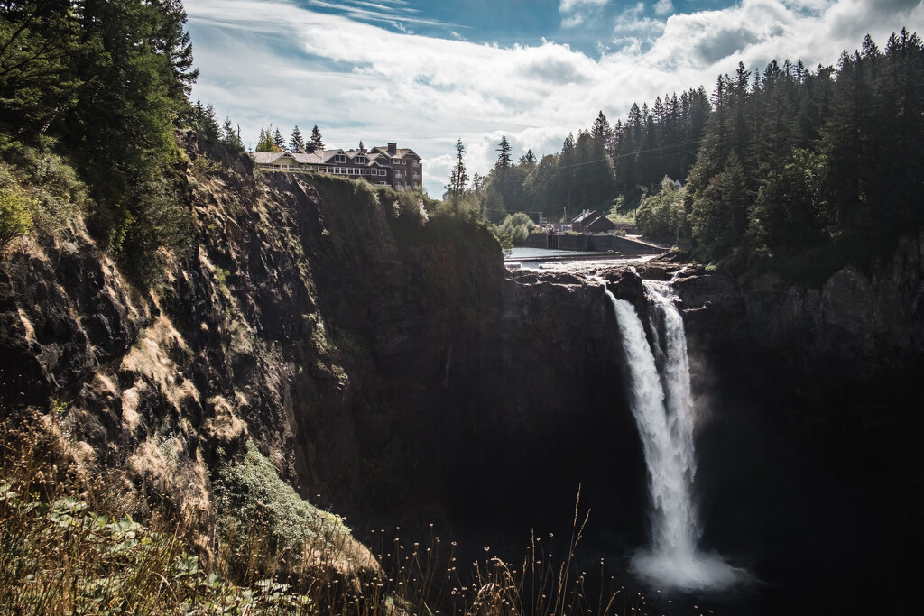 Snoqualmie Falls by tina_mac