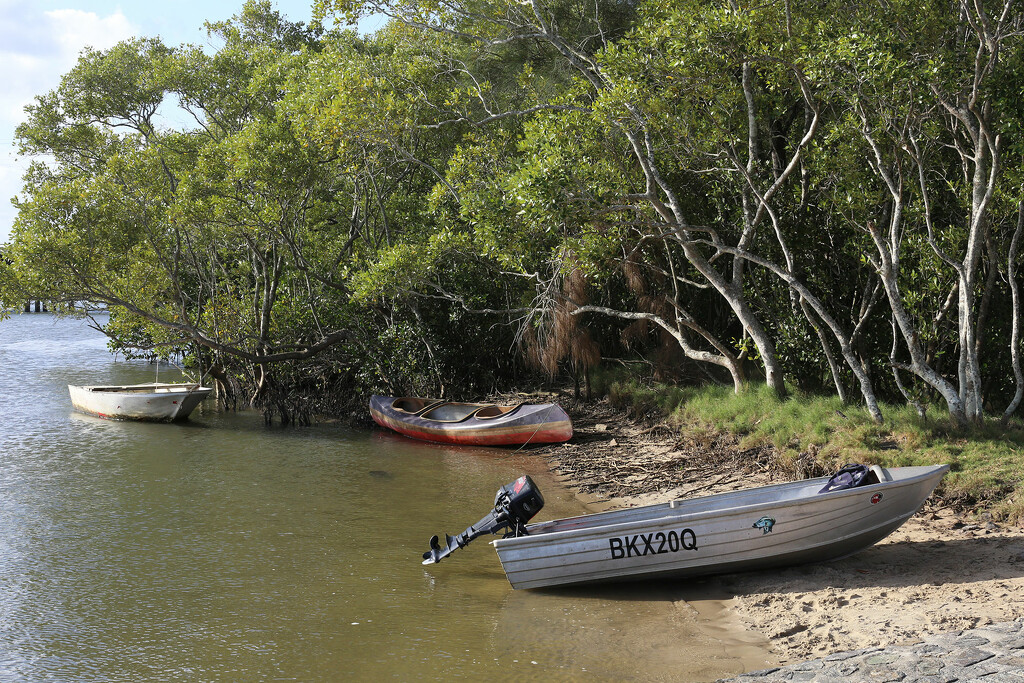 Boats on the shore by jeneurell