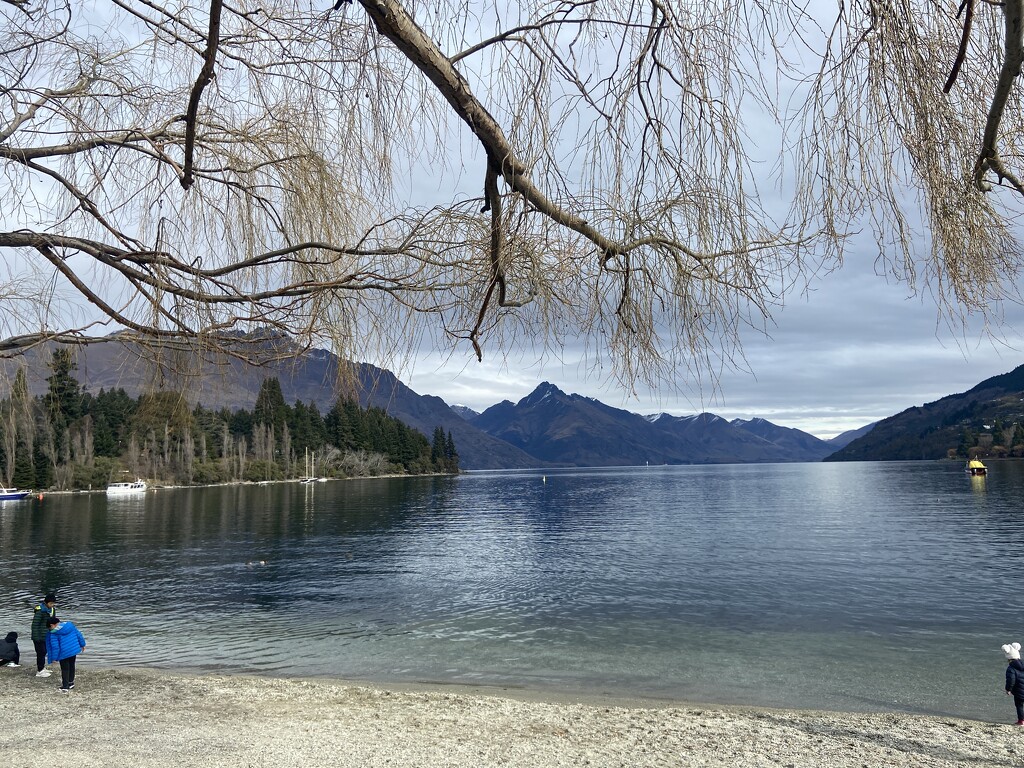 Queenstown by sarahabrahamse