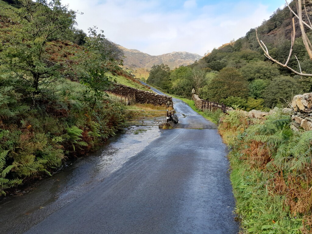 Tilberthwaite Road by anniesue