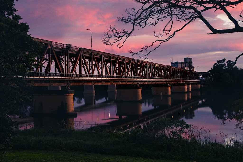 Grafton bridge at sunset by terrip