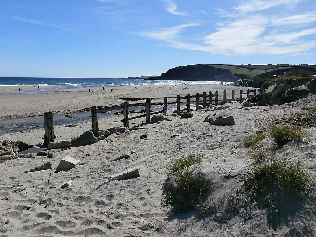 Pentewen Beach by cutekitty