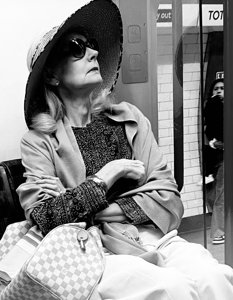 Fashion on the Tube  by rensala