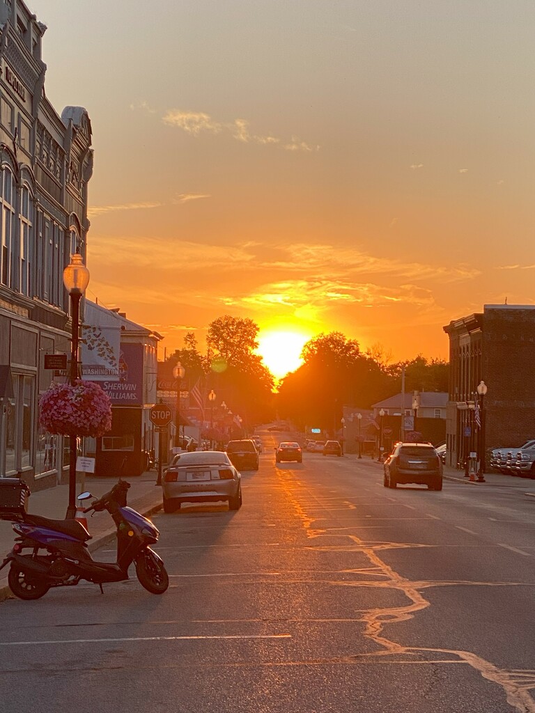 Sunset on Main St. by tunia