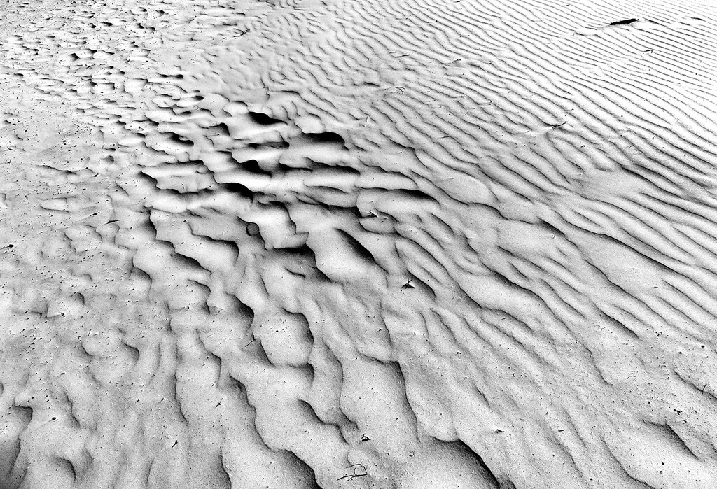 Sand Ripples by onewing