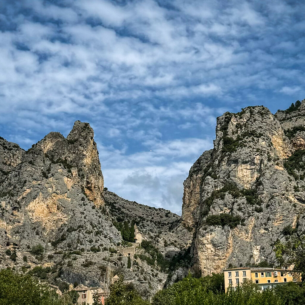 Moustiers-Sainte-Marie by eviehill