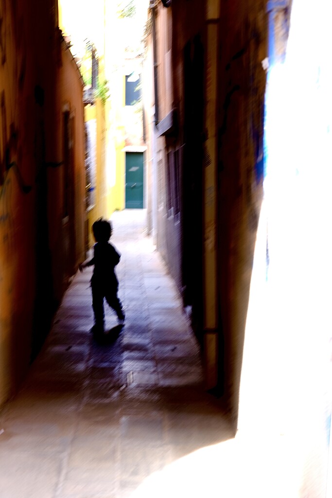 Light and shadows in Venice  by caterina