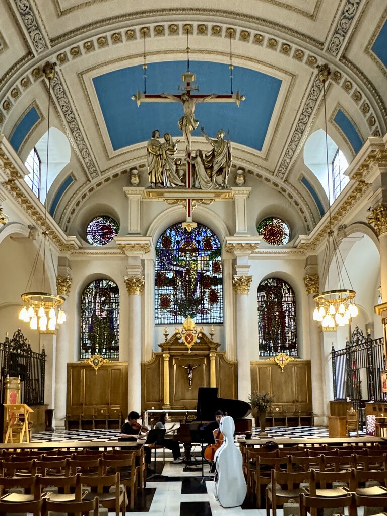 St Mary-Le-Bow Church  by jeremyccc