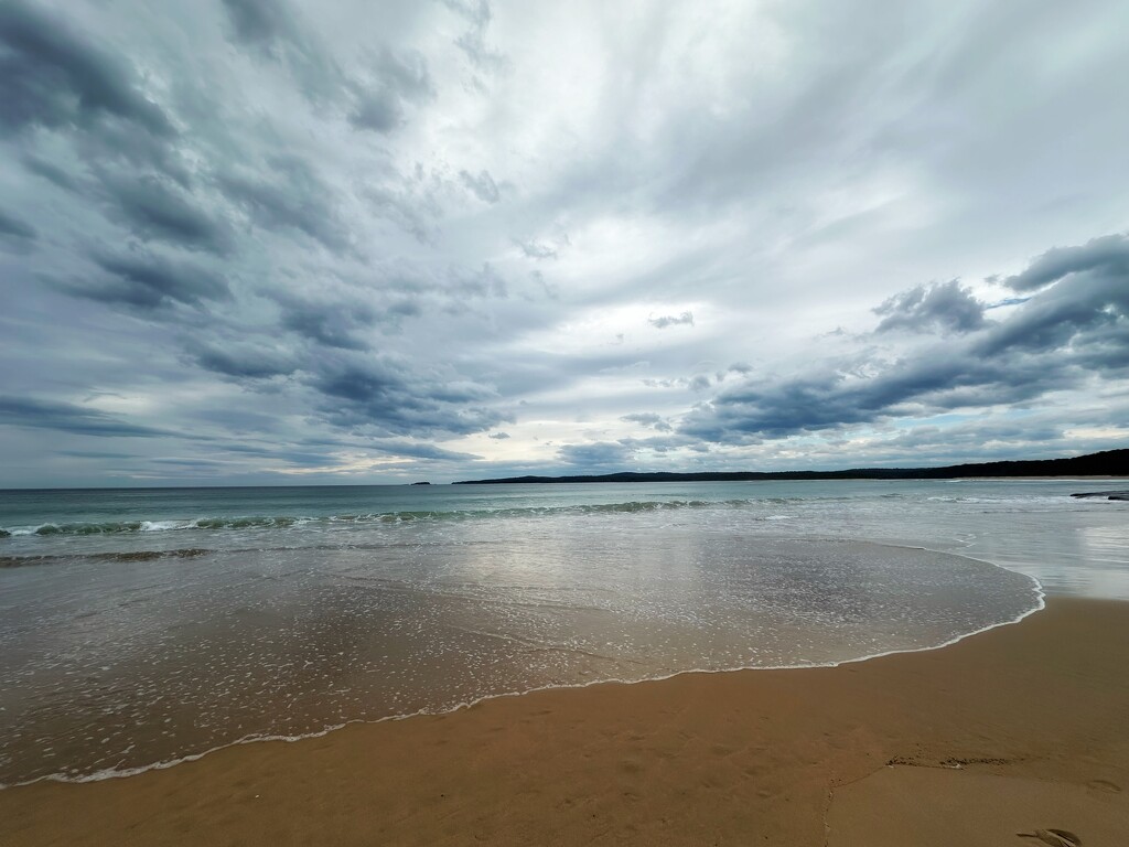 Sand reflections by pusspup