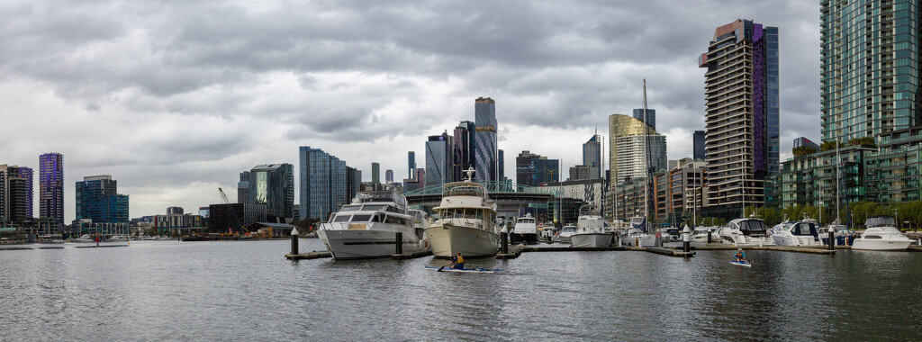 Victoria Harbour by briaan