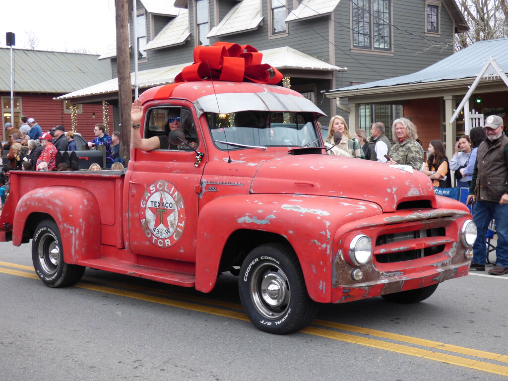 Leiper's Fork Christmas Parade by msfyste