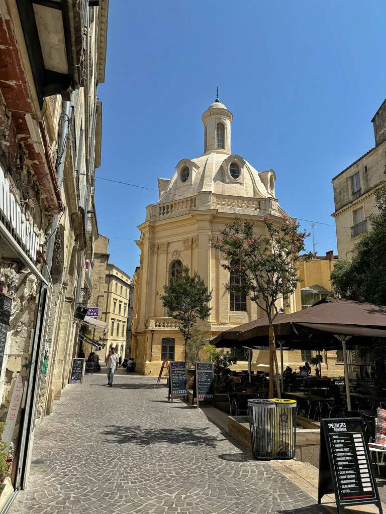 Street of Montpellier.  by cocobella