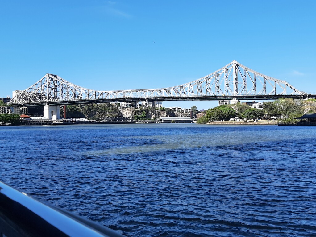 The Story Bridge  by mozette