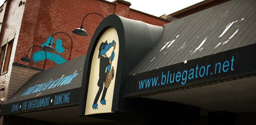 BLUES KELOWNA @ BLUE GATOR by jerzyfotos