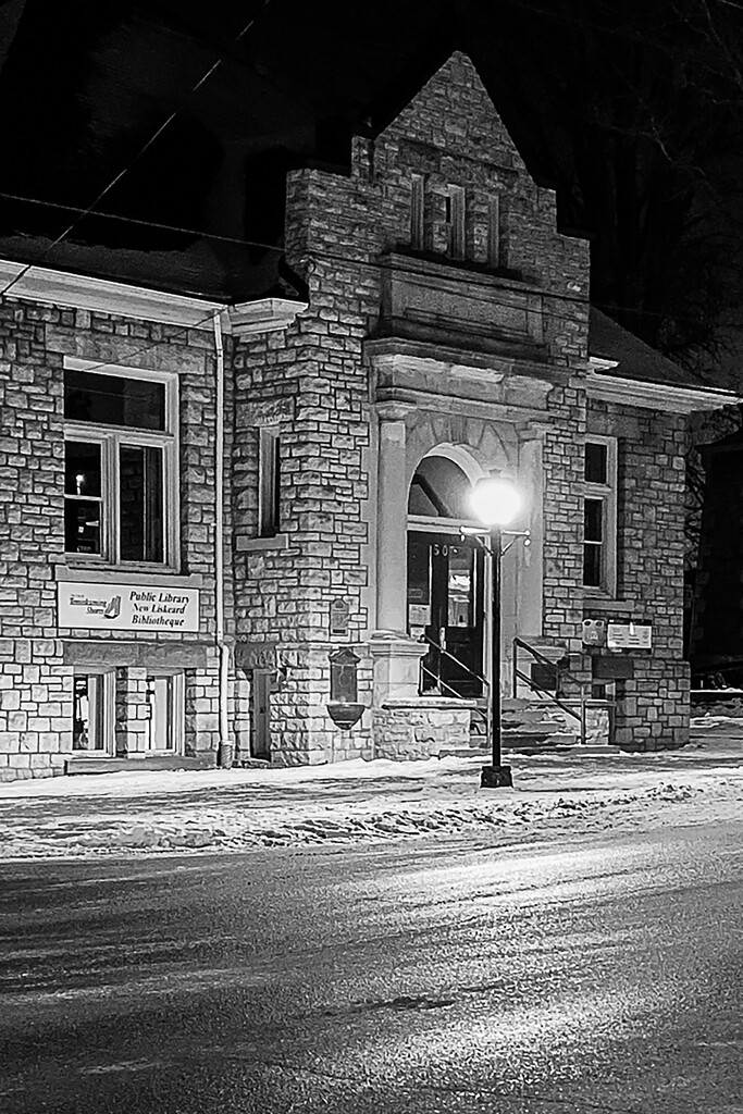 Temiskaming Shores public library by radiogirl