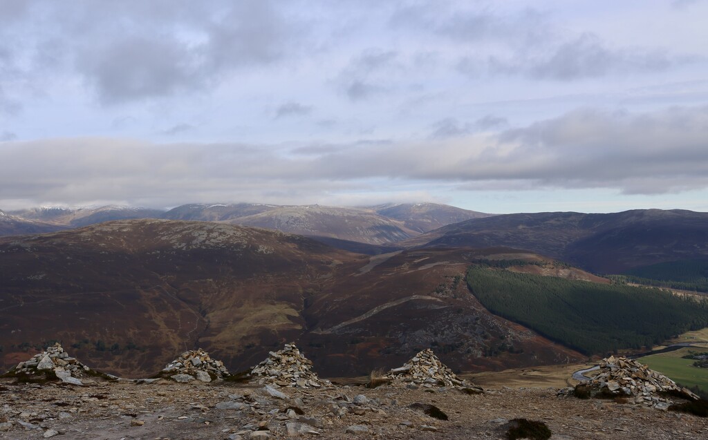 Snow on the Far Hills by jamibann