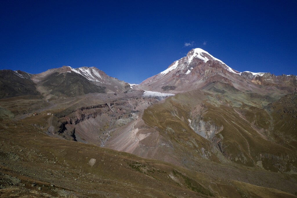 Kazbegi Mountain by vincent24