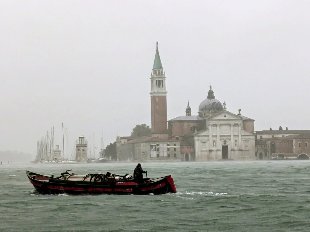 It's raining in Venice  by zilli