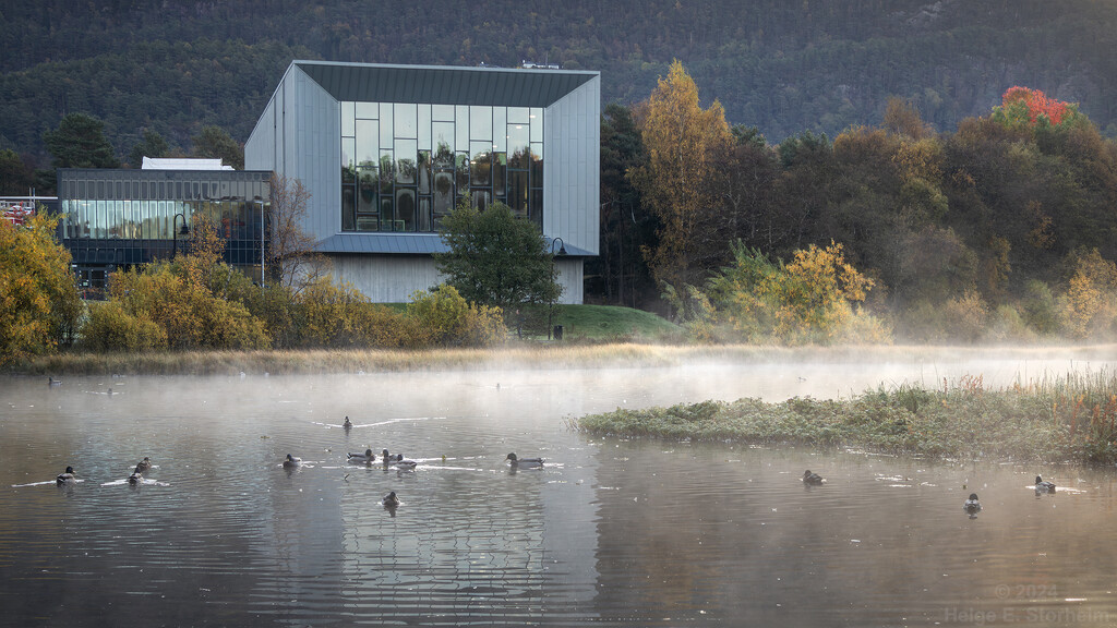 Smoke on the water  by helstor365