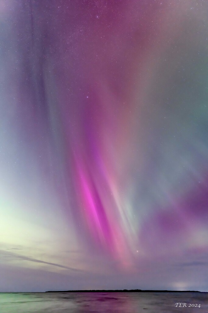 Beaver Island's Amazing Night Sky by taffy