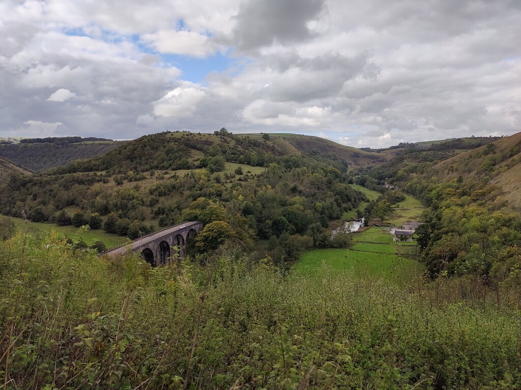 Monsal Head by roachling