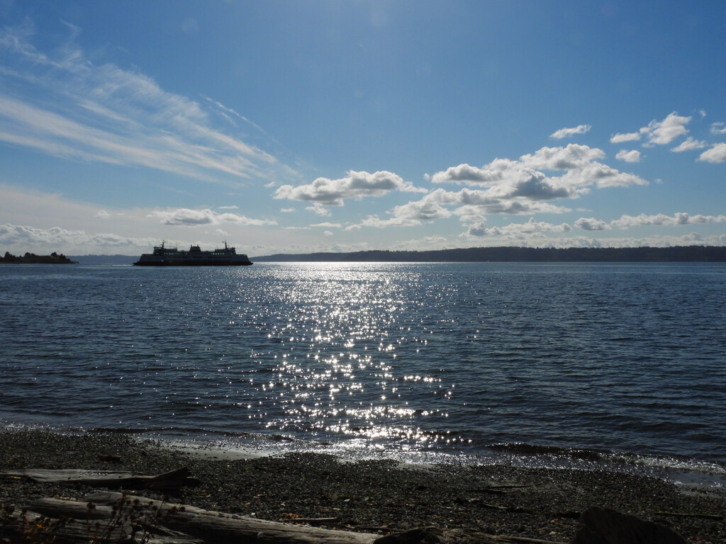 Sparkling Water/Cloudscape by seattlite