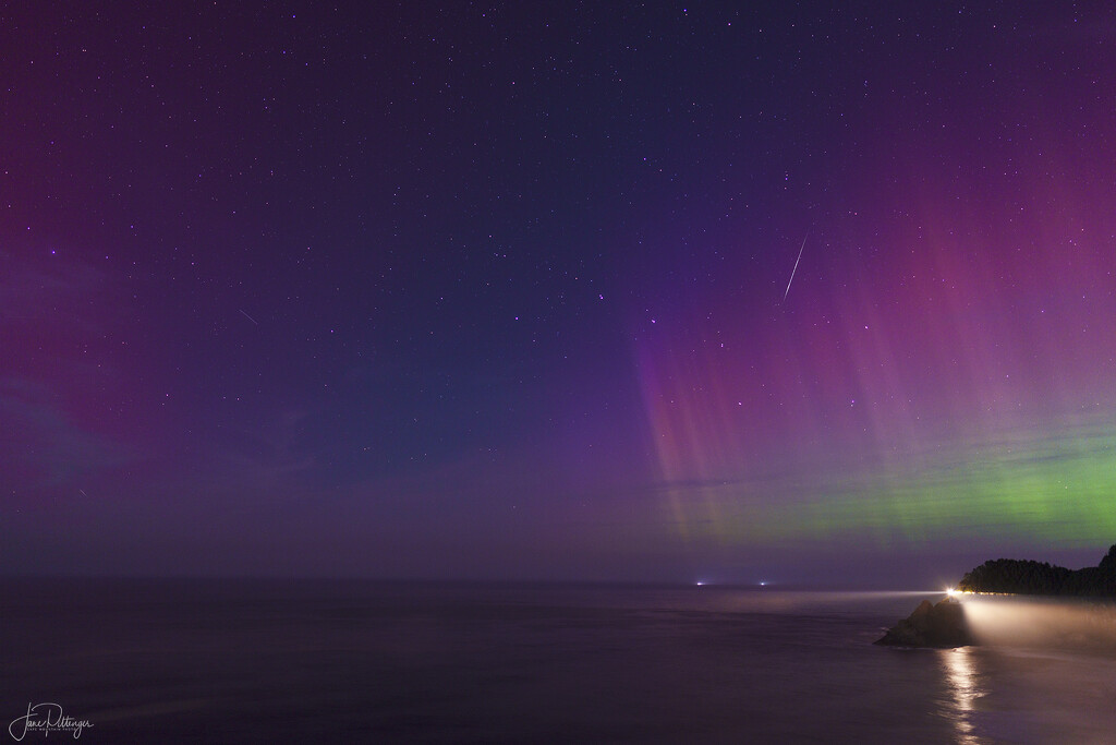 Star Falling into Big Dipper in Aurora Show  by jgpittenger