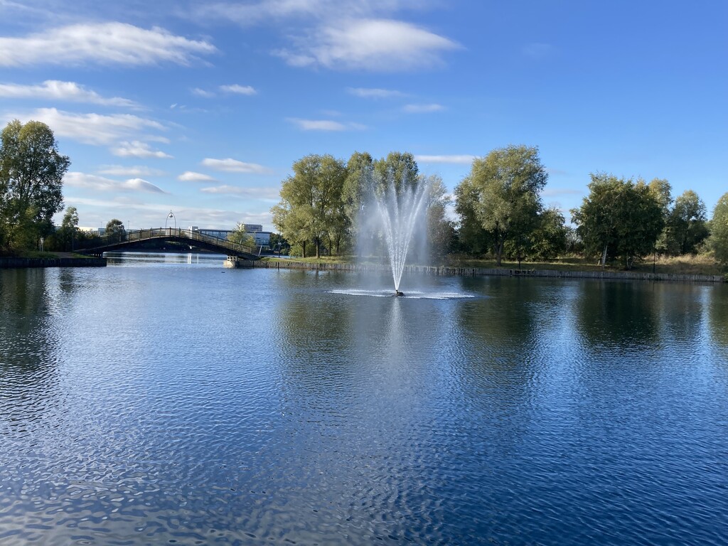 Lakeside, Doncaster, Yorkshire  by illinilass