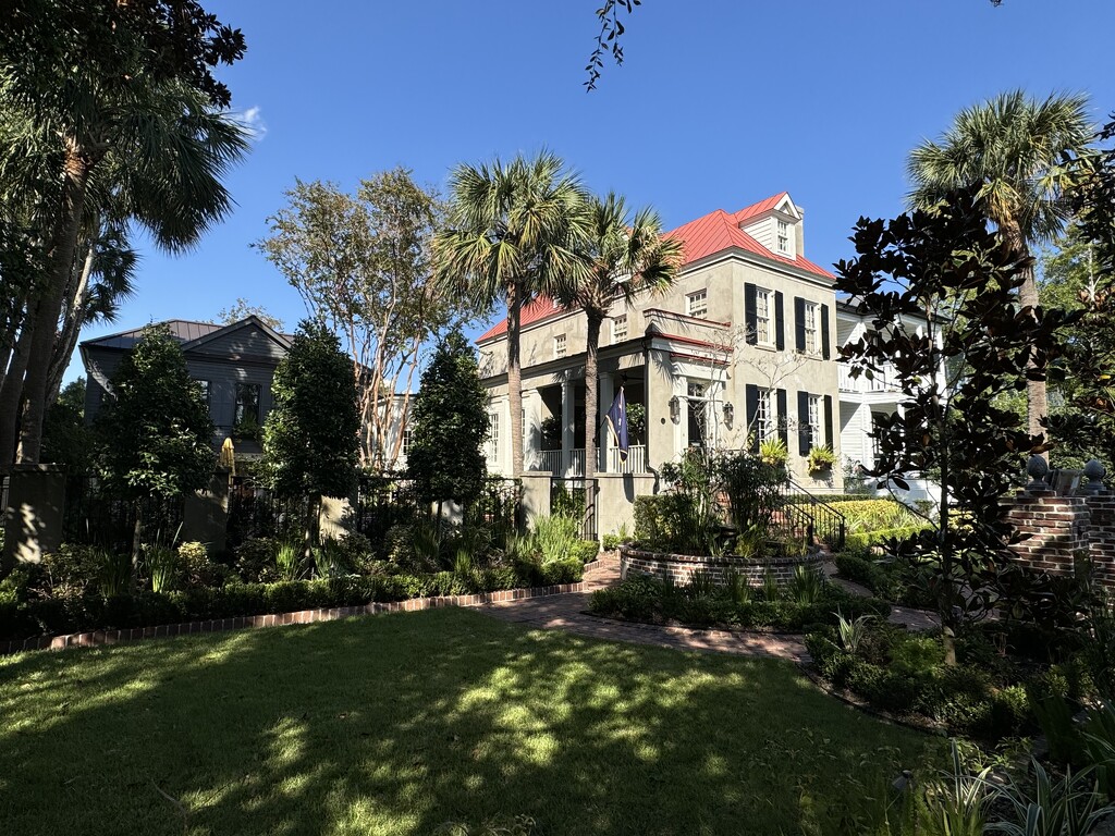 Home in the Charleston Historic District by congaree