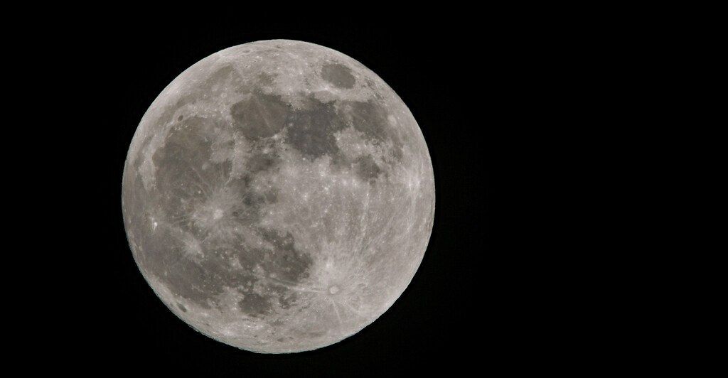 Tonight's Full Moon! by rickster549