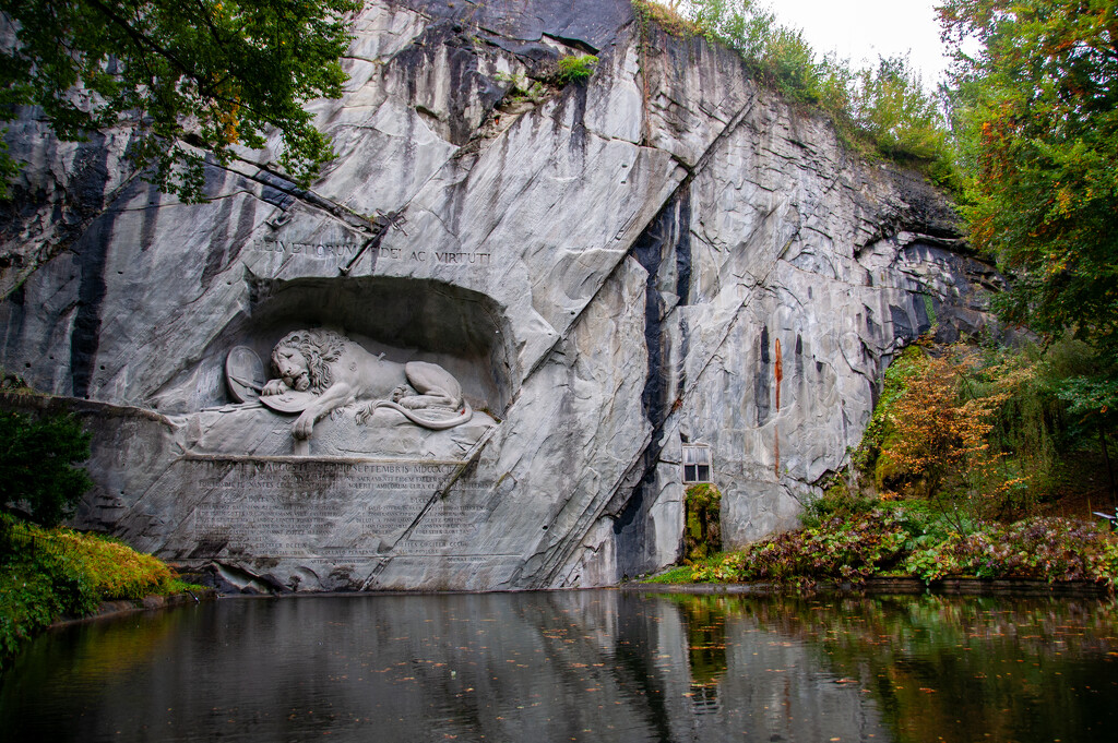 Lion of Lucerne by kwind